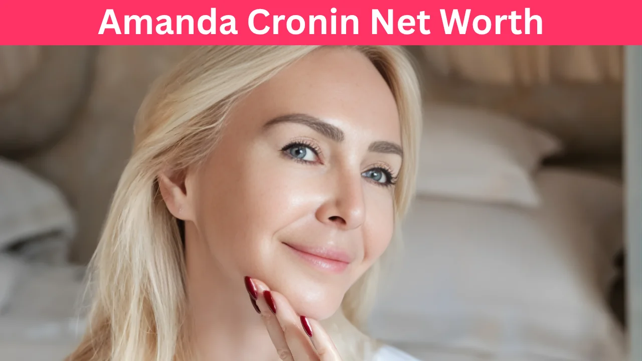 Amanda Cronin Net Worth